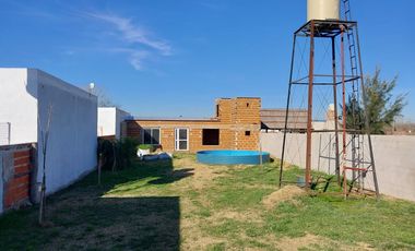 Departamento en venta - 2 Dormitorios 3 Baños - 550mts2 - Carmen de Areco