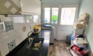 VENTA CASA DE 4 DORMITORIOS CON PILETA CLIMATIZADA EN VILLA REGINA