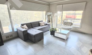 VENTA CASA DE 4 DORMITORIOS CON PILETA CLIMATIZADA EN VILLA REGINA