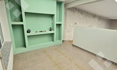 VENTA CASA DE 4 DORMITORIOS CON PILETA CLIMATIZADA EN VILLA REGINA