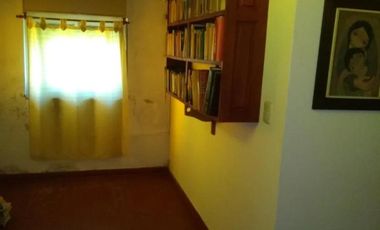 Casa en venta - 2 dormitorios 1 baño - Tolosa