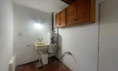 Casa en venta - 2 dormitorios 1 baño - Tolosa