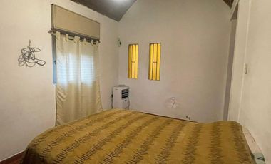 Casa en venta - 2 dormitorios 1 baño - Tolosa