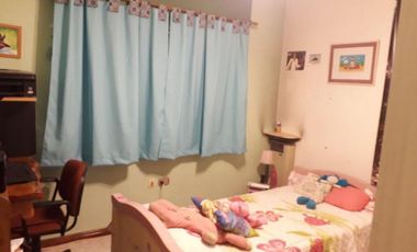 Casa en venta - 3 Dormitorios 1 Baño - Cochera - 405Mts2 - Burzaco