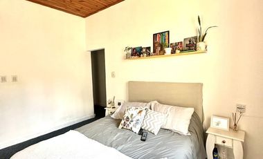 HERMOSA DE VARIOS AMBIENTES FONDO QUINCHO