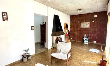 HERMOSA DE VARIOS AMBIENTES FONDO QUINCHO