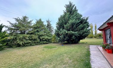 Finca en venta - 4 Dormitorios 2 Baños - Mendoza