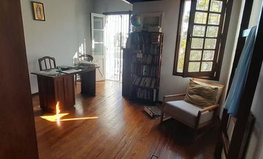 Casa en  venta tres dormitorios, Cerro de las Rosas , Zona Norte