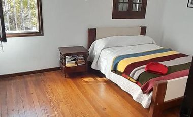 Casa en  venta tres dormitorios, Cerro de las Rosas , Zona Norte