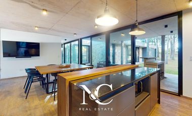 Casa en venta en Costa Esmeralda hormigón fondo libre