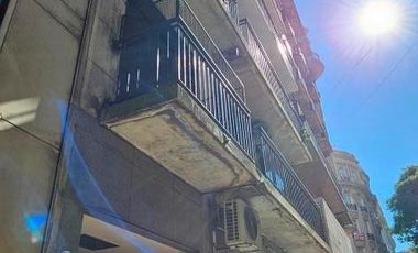 Esmeralda 1000 piso 5to - 2 amb en ALQUILER