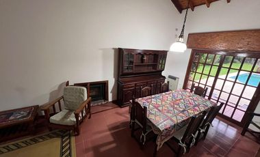 Casa en venta - 3 Dormitorios 4 Baños - Cochera - 1.500Mts2 - General Rodríguez
