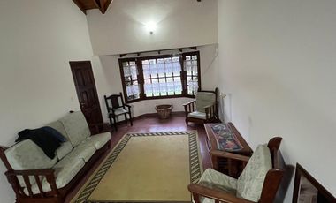 Casa en venta - 3 Dormitorios 4 Baños - Cochera - 1.500Mts2 - General Rodríguez