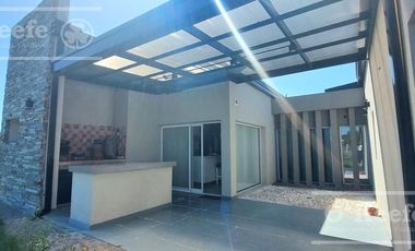 Casa en venta en BARRIO ABIERTO El Amanecer Hudson Berazategui 3 ambientes