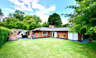 CASA QUINTA EN EL TRÉBOL - EZEIZA