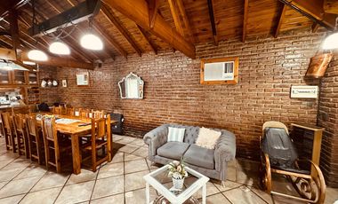 CASA QUINTA EN EL TRÉBOL - EZEIZA