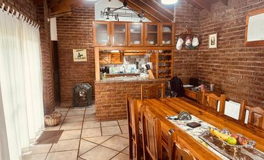 CASA QUINTA EN EL TRÉBOL - EZEIZA