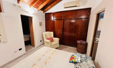 CASA QUINTA EN EL TRÉBOL - EZEIZA