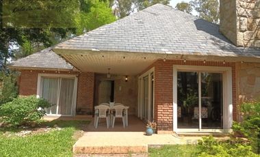 Casa en Country El Paraíso