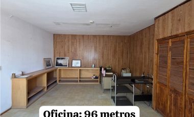 Bodega - Taller a una cuadra de la Carlos Amaya. Juárez Chih.