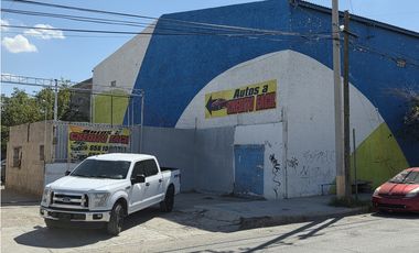 Bodega - Taller a una cuadra de la Carlos Amaya. Juárez Chih.