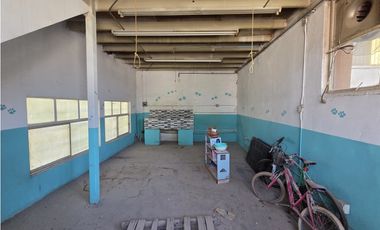 Bodega - Taller a una cuadra de la Carlos Amaya. Juárez Chih.