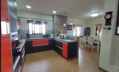 OPORTUNIDAD, VENDO HERMOSA CASA  FINCA DENTRO DE PARCELACIÓN EN DAPA, SUPER BIEN UBICADA, TRABAJA EN LA CIUDAD Y VIVE EN EL CAMPO