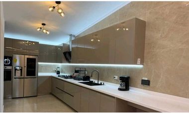 ALQUILER CASA AMOBLADA EN TUMBA MUERTO 100M2