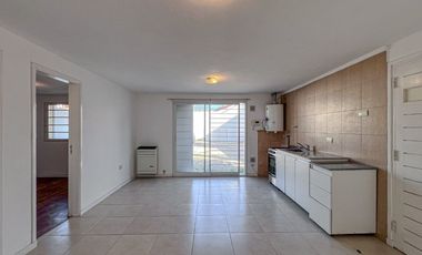 Venta PH 2 ambientes PB c cochera apto cr SIN EXP.