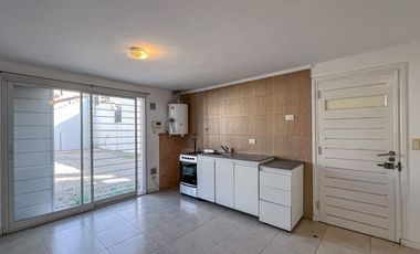 Venta PH 2 ambientes PB c cochera apto cr SIN EXP.