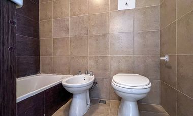 Venta PH 2 ambientes PB c cochera apto cr SIN EXP.