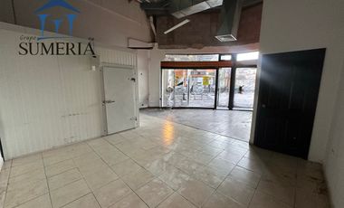En venta local comercial con excelente ubicación en el Reliz