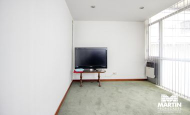 Departamento en venta en Martínez - APTO CREDITO 4 amb. (suite), con balcón y Dos cocheras.