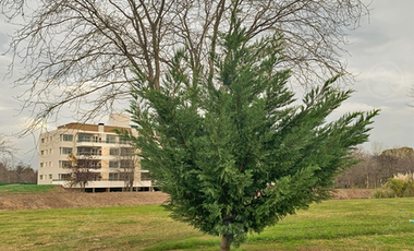 Casa de estilo moderno en venta con cuatro dormitorios en Fincas de Hudson