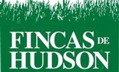Casa de estilo moderno en venta con cuatro dormitorios en Fincas de Hudson