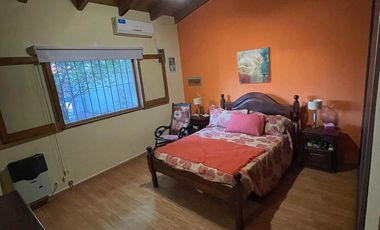 Casa en venta - 2 Dormitorios 1 Baño - General Alvear