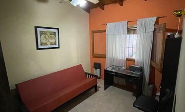 Casa en venta - 2 Dormitorios 1 Baño - General Alvear