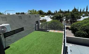 Casa en venta - 4 Dormitorios 2 Baños - General Alvear