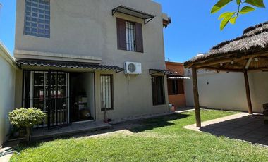 Casa en venta - 4 Dormitorios 2 Baños - General Alvear