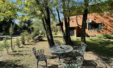 Casa  semi a estrenar en Salvador Maria, partido de Lobos 2 hab.