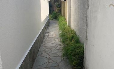 Venta en block, dos casas PH al fondo - Martínez