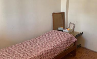 Venta en block, dos casas PH al fondo - Martínez