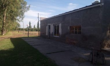 Finca en venta - 2 Dormitorios 1 Baño - Bowen