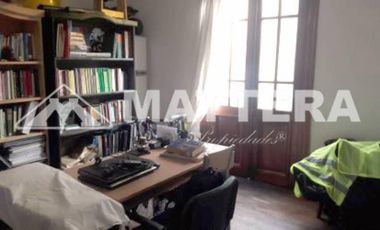 CASA DE 7 AMBIENTES CON PATIO Y TERRAZA A LA VENTA. ZONA BARRACAS