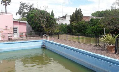 Departamento en venta - 5 Dormitorios 3 Baños - Ayacucho