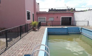Departamento en venta - 5 Dormitorios 3 Baños - Ayacucho