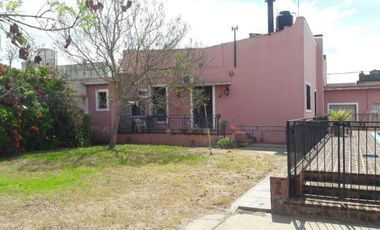 Departamento en venta - 5 Dormitorios 3 Baños - Ayacucho