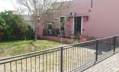 Departamento en venta - 5 Dormitorios 3 Baños - Ayacucho