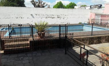 Departamento en venta - 5 Dormitorios 3 Baños - Ayacucho