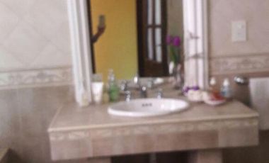 Departamento en venta - 5 Dormitorios 3 Baños - Ayacucho